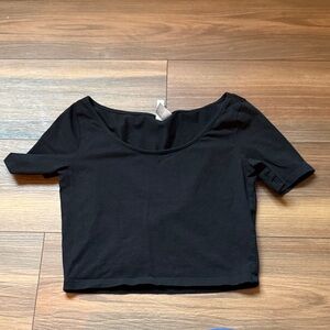 Basic Crop Women's Top